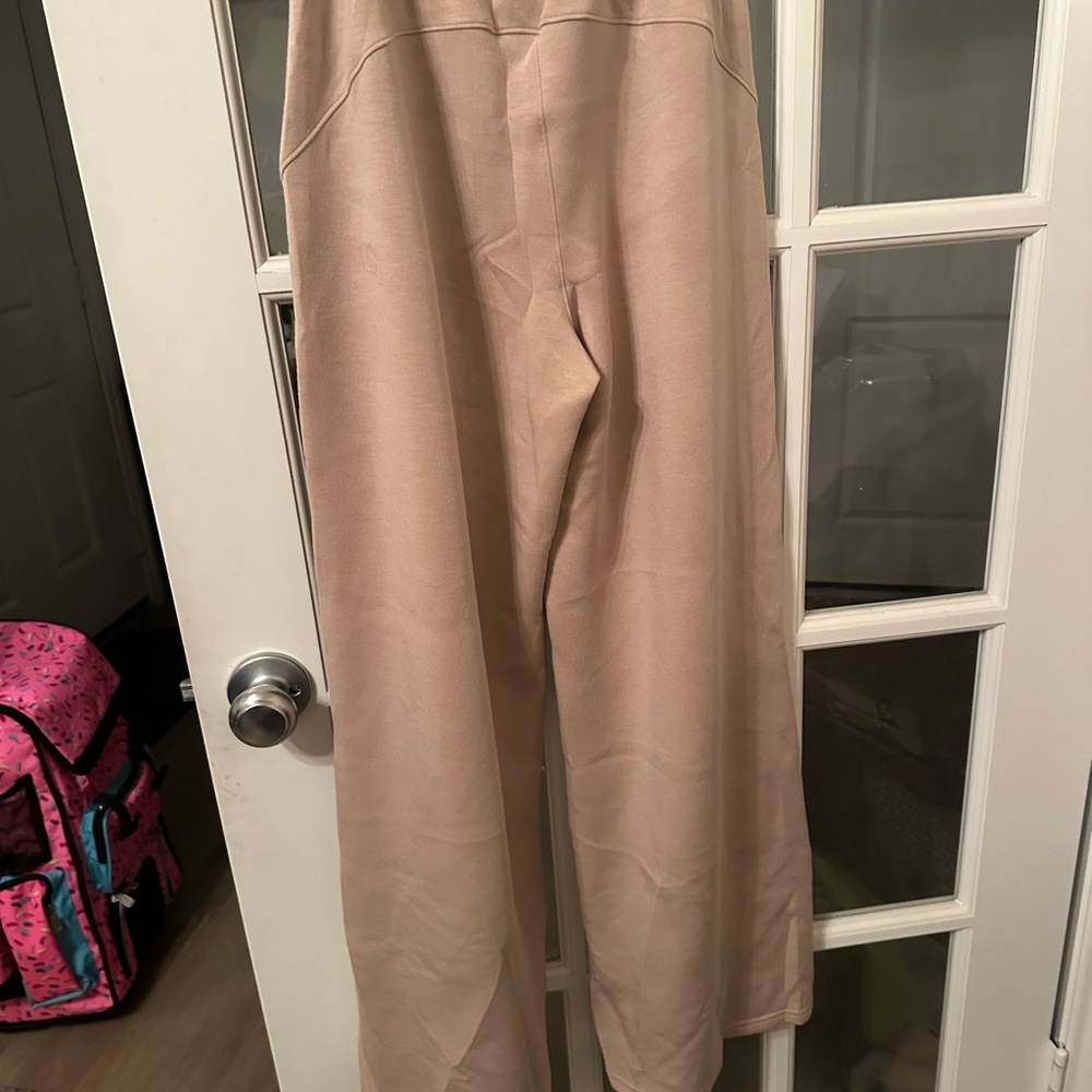 SPANX Air Luxe • WIDE LEG Drawstring sweat casual PANTS beige size small - Picture 2 of 6